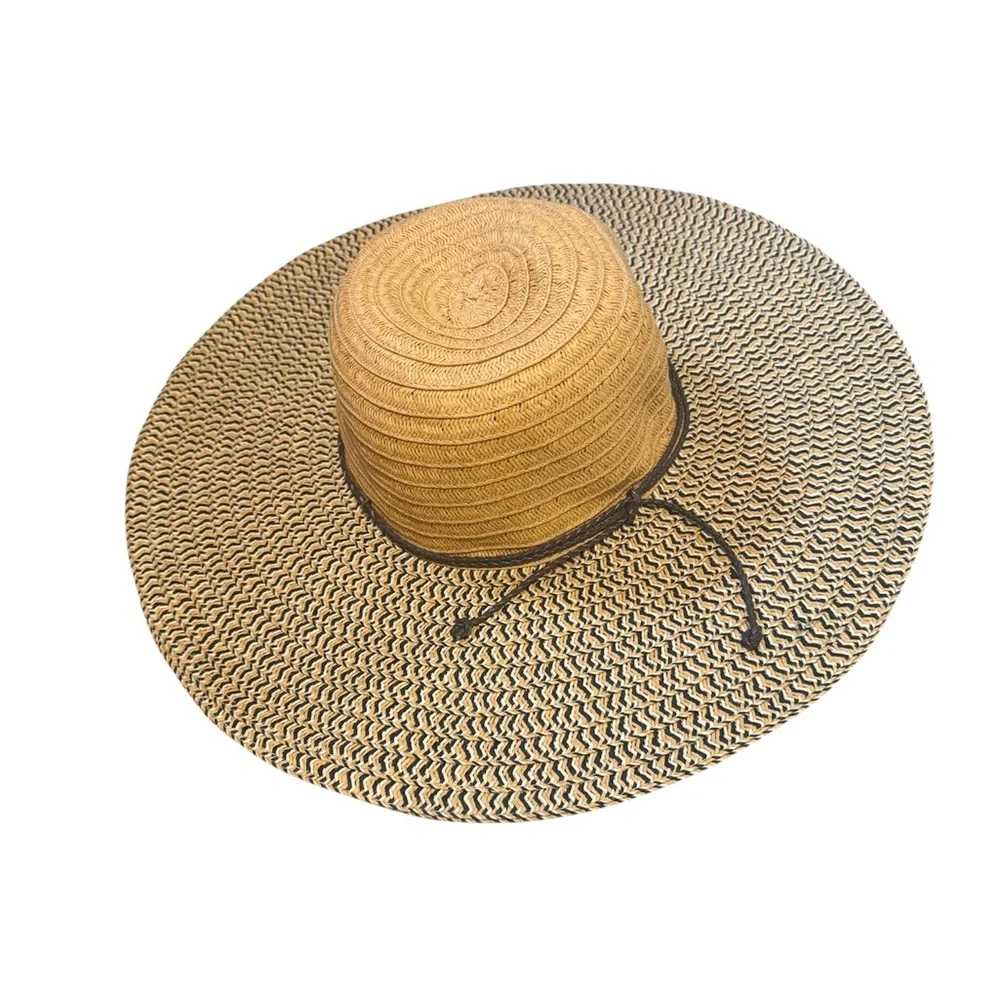four buttons san‎ diego hat company Straw Har Excellent Condition